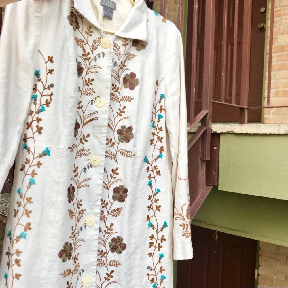 Vintage embroidered coat